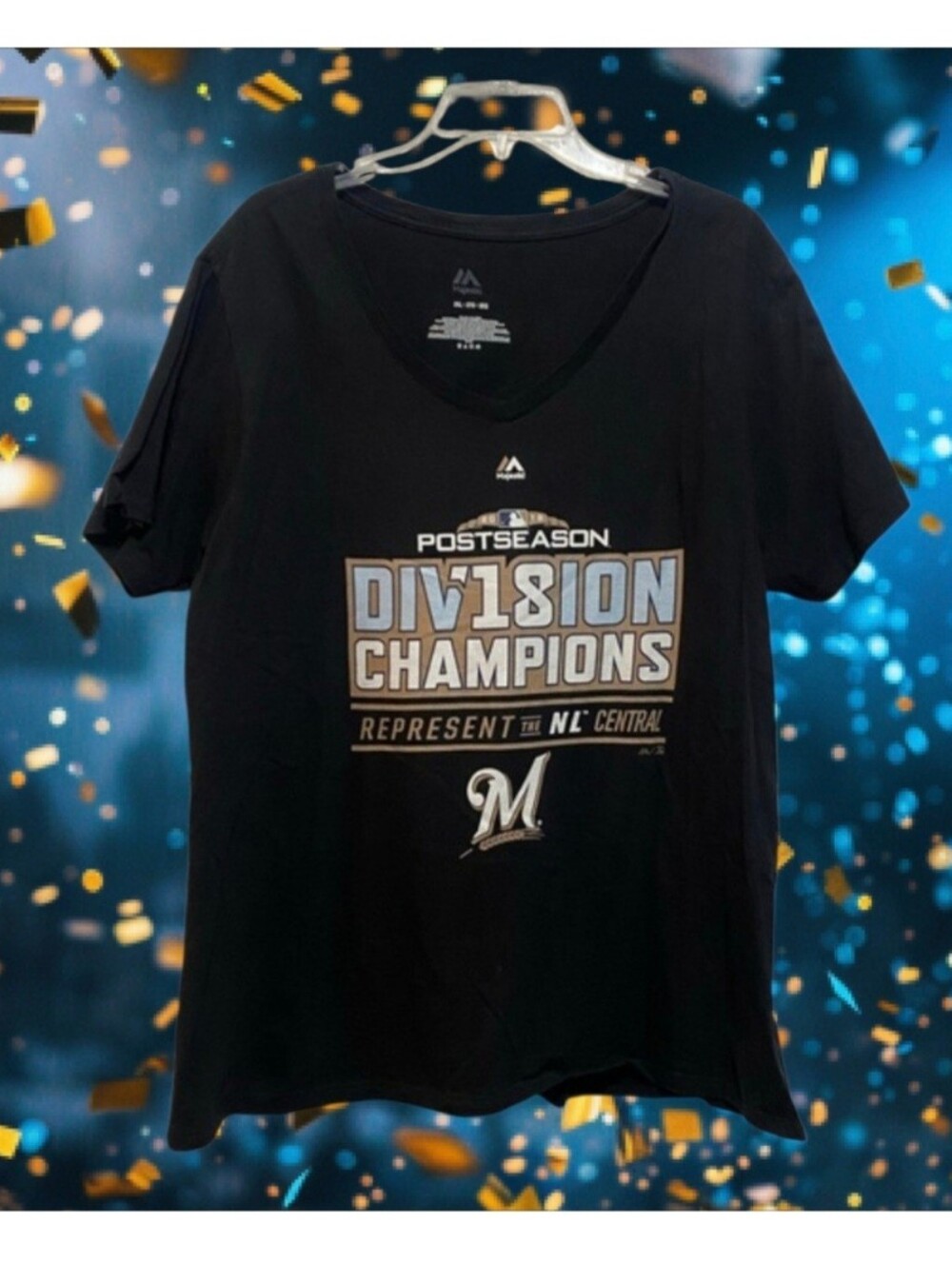 Women’s Brewers V-neck 2018 division champions shirt